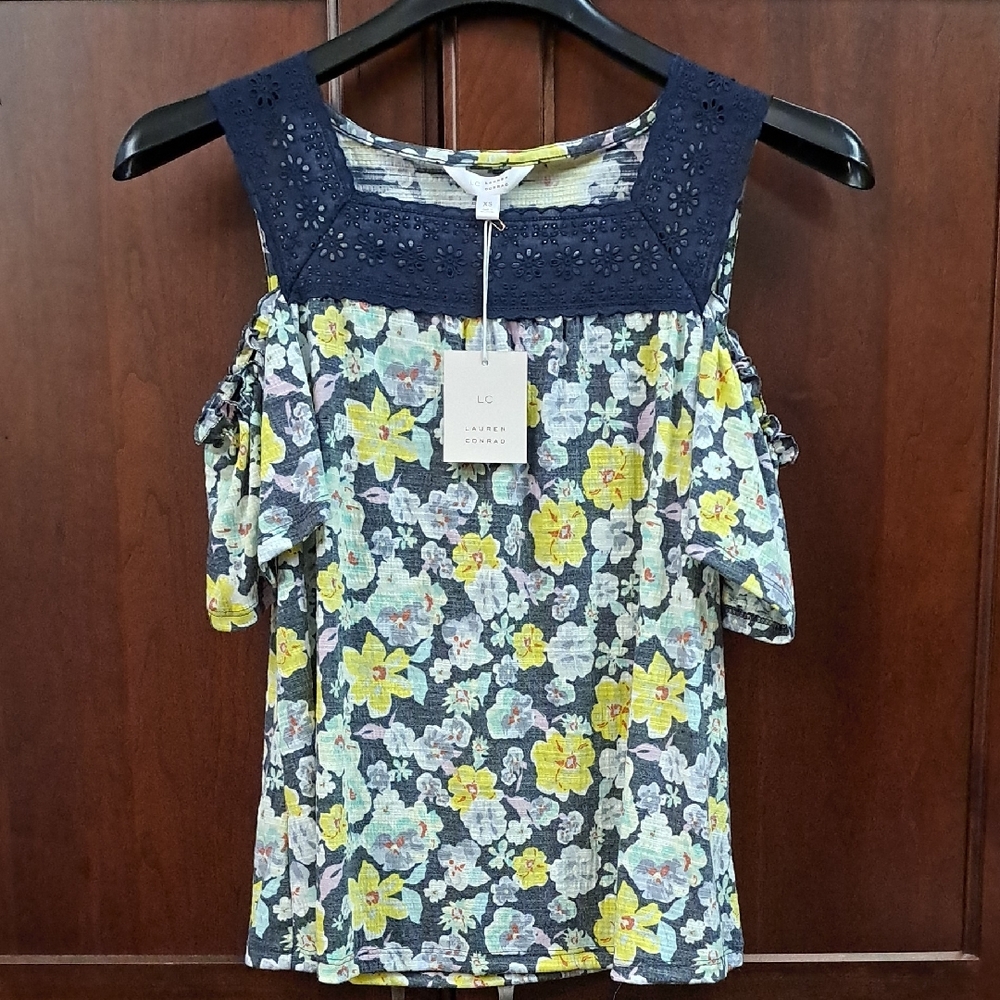 LC Lauren Conrad Cold Shoulder Navy Floral Blouse